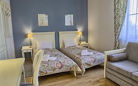 Villa Estera - Hotel&Restauracja